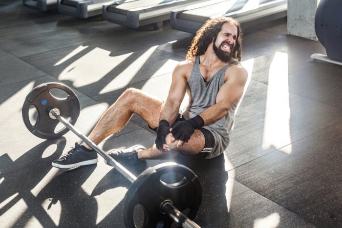 What Are The Disadvantages Of Powerlifting?